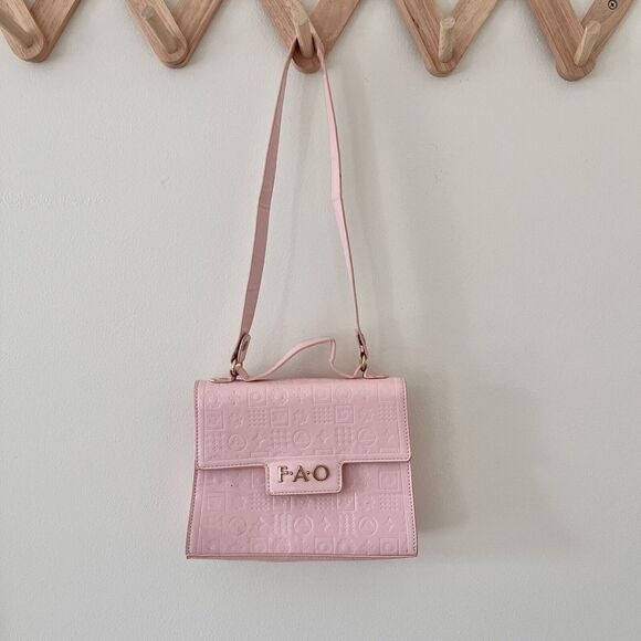 FAO Schwarz Glamour PINK Purse play pretend BARBIE CORE GOLD letters 1 Strap 8” - Picture 3 of 9